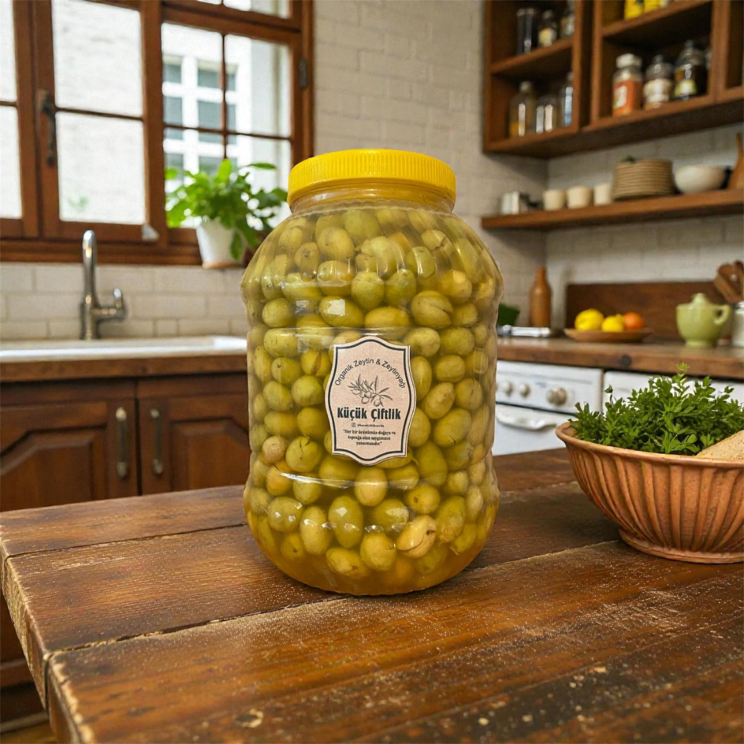 Küçük Çiftlik Xxl Yörenin  Zeytini ( 5 litre pet )